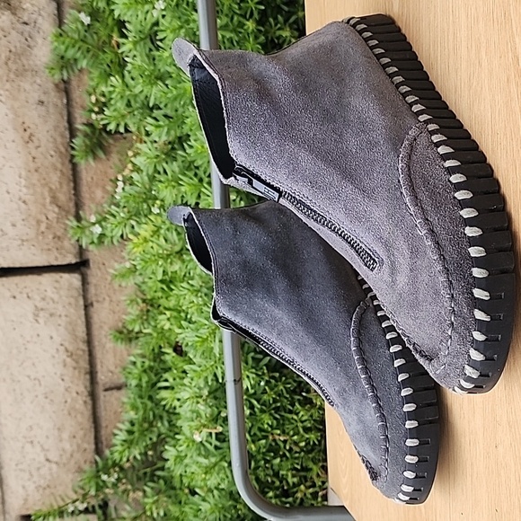 Ilse Jacobsen Front Zip Grey Suede Booties Size 41 - Picture 1 of 13